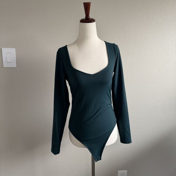 Abercrombie & Fitch Soft A&F Collection Green Long Sleeve Bodysuit Size Small - Picture 1 of 4